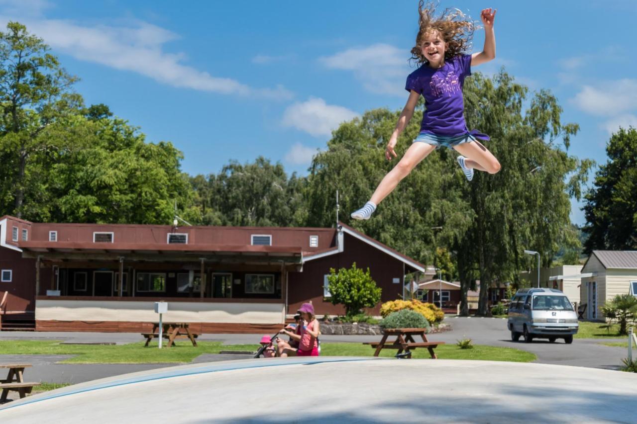 Whanganui River Top 10 Holiday Park Esterno foto